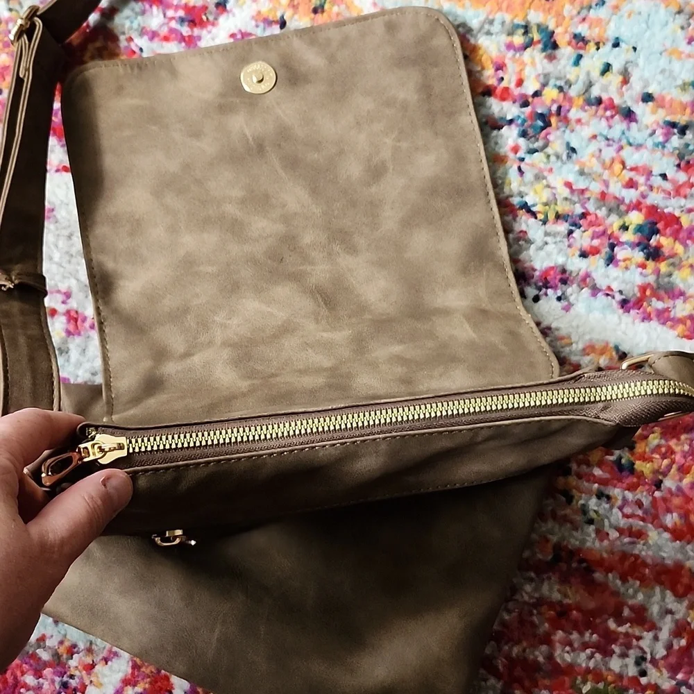 Roulens vegan leather crossbody bag